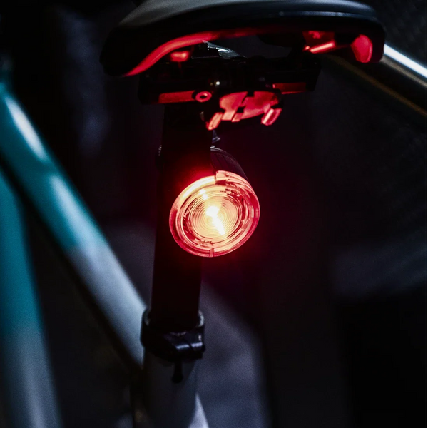 Bright rear light – up to 90 lumens